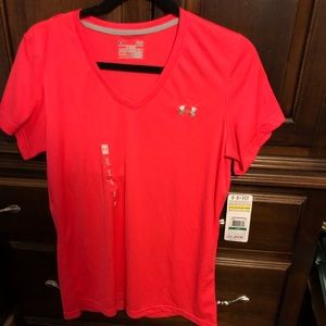Under Armour short sleeve shirt